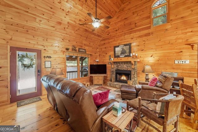 330 Skyview Drive, Ellijay, GA 30536