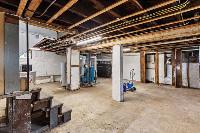 26 Spicer Street, Providence, RI 02905