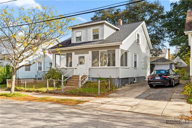 26 Spicer Street, Providence, RI 02905