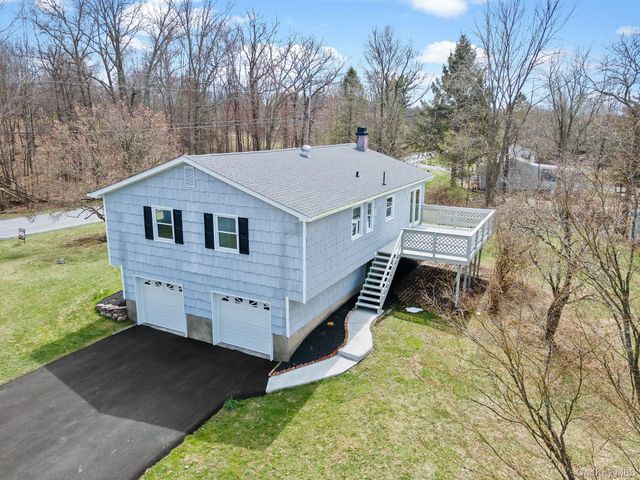 27 Church Street, Wallkill, NY 12589