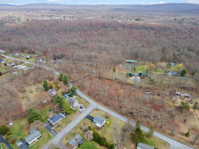 27 Church Street, Wallkill, NY 12589