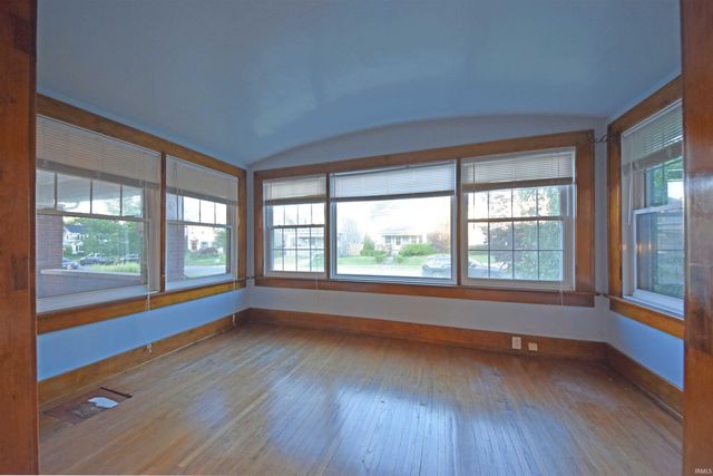 4218 Tacoma Avenue, Fort Wayne, IN 46807