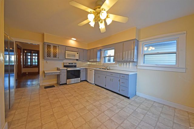4218 Tacoma Avenue, Fort Wayne, IN 46807