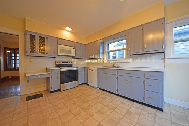 4218 Tacoma Avenue, Fort Wayne, IN 46807