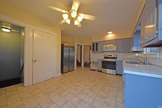 4218 Tacoma Avenue, Fort Wayne, IN 46807