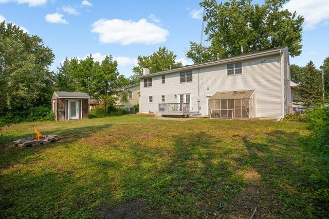 1459 Rainbow Avenue, Maple Plain, MN 55359