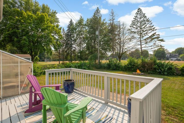 1459 Rainbow Avenue, Maple Plain, MN 55359