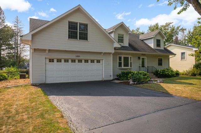 1459 Rainbow Avenue, Maple Plain, MN 55359