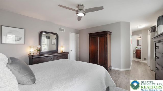 2395 Witchazel Drive, Milford Twp, PA 18951