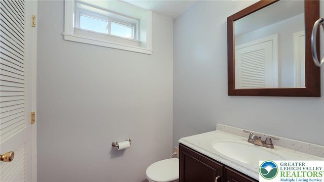 2395 Witchazel Drive, Milford Twp, PA 18951