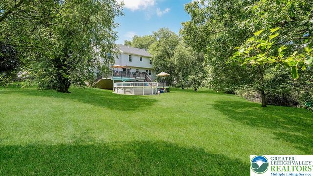 2395 Witchazel Drive, Milford Twp, PA 18951