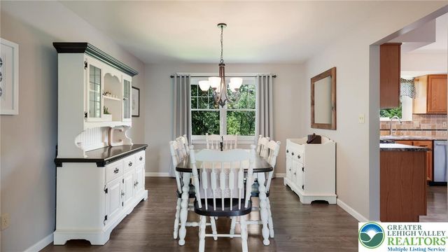 2395 Witchazel Drive, Milford Twp, PA 18951