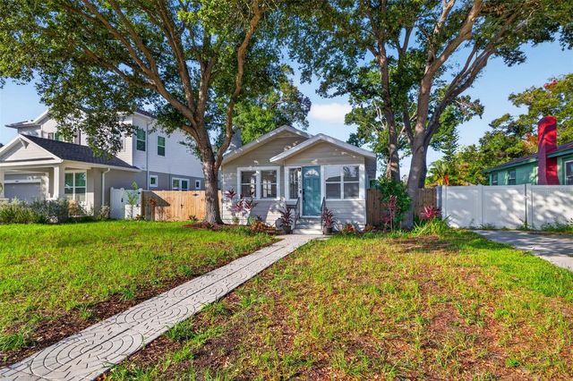 4624 IRIS STREET N, St Petersburg, FL 33714