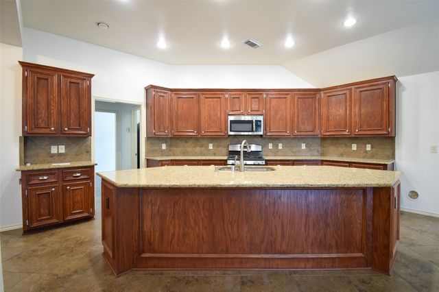 1511 Eden Meadows Drive, Spring, TX 77386