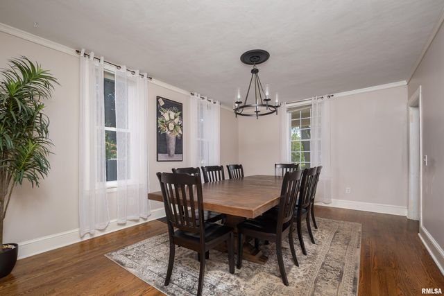 4230 JERSEY RIDGE Road, Davenport, IA 52807