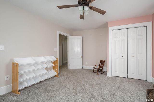 4230 JERSEY RIDGE Road, Davenport, IA 52807