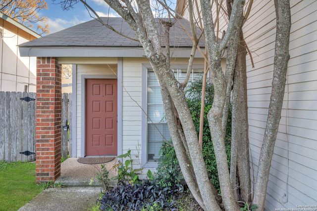 7018 ELMBANK, San Antonio, TX 78244