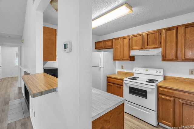 7018 ELMBANK, San Antonio, TX 78244