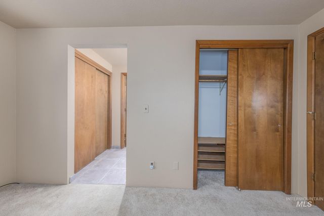 1054 NW 2nd Ave., Ontario, OR 97914
