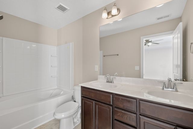 2331 Red Barn Rd, Christiana, TN 37037