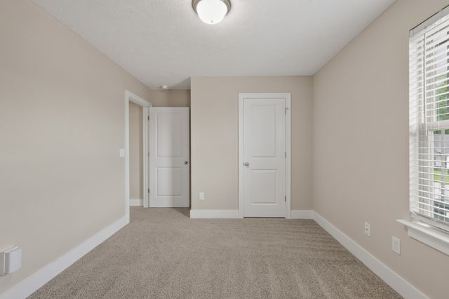 2331 Red Barn Rd, Christiana, TN 37037