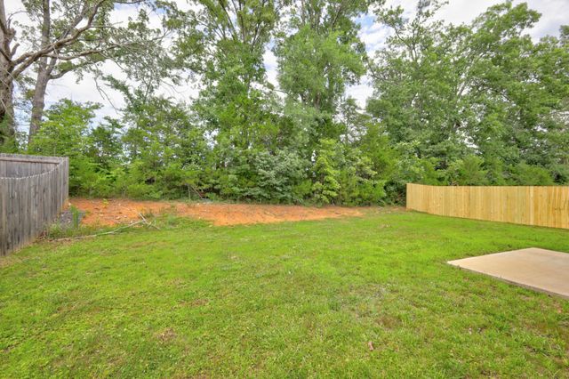 2331 Red Barn Rd, Christiana, TN 37037