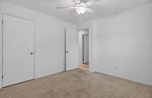 450 Longleaf Drive, Summerville, SC 29483
