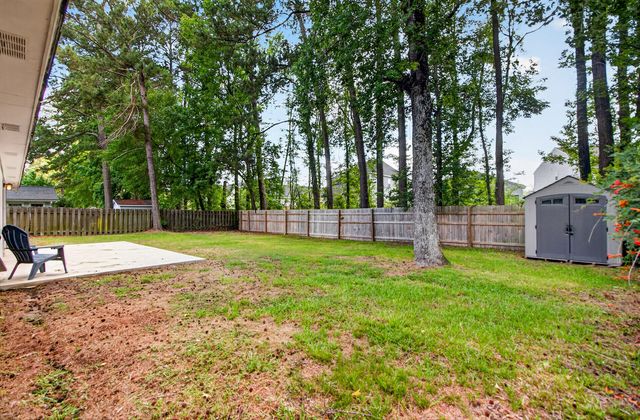 450 Longleaf Drive, Summerville, SC 29483