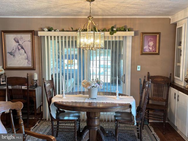 53 NESHAMINY FALLS CIR, North Wales, PA 19454
