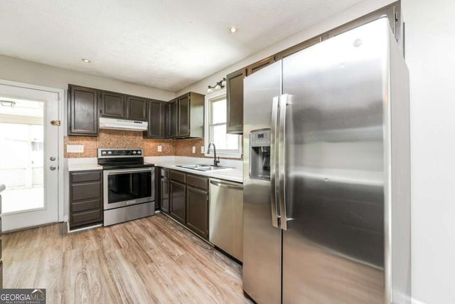 2560 Bluffton Road, Buford, GA 30519