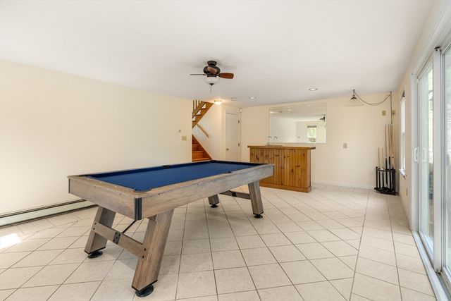 39 Leonard St, Carver, MA 02330