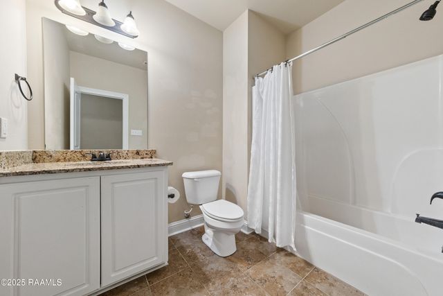 229 Rosemary Place, Lafayette, LA 70508
