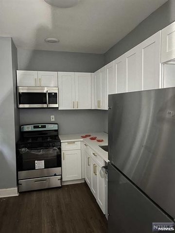149 Clinton Street, Paterson, NJ 07522