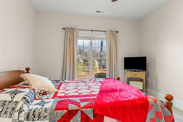 3004 Irwin Drive SE, Southport, NC 28461