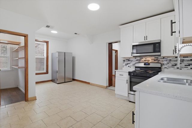 1633 W 38th Street, Chicago, IL 60609