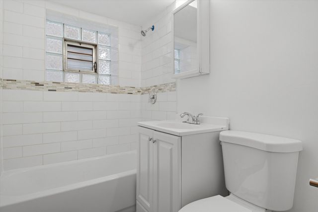 1633 W 38th Street, Chicago, IL 60609