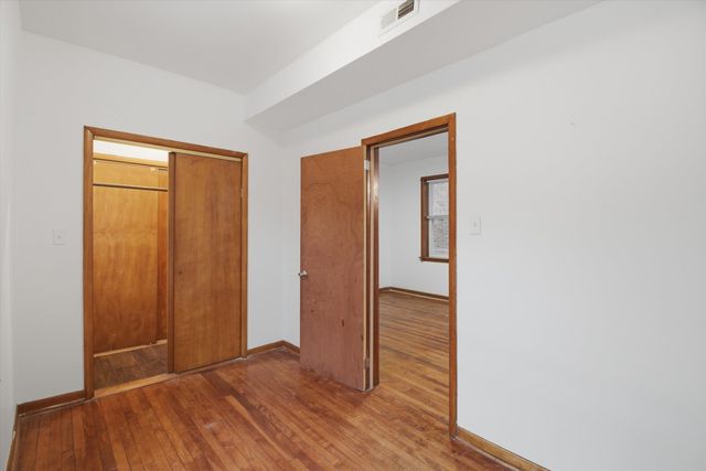 1633 W 38th Street, Chicago, IL 60609