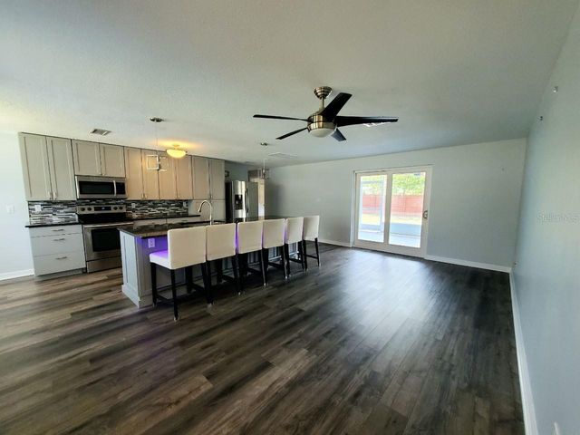 507 VINE AVENUE, Dunedin, FL 34698