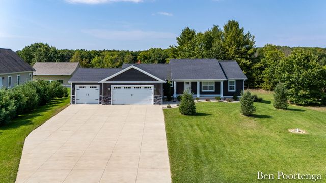 21909 Hilltop Circle, Stanwood, MI 49346