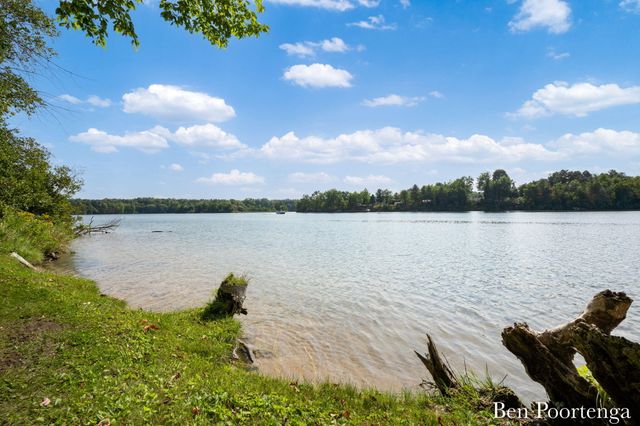 21909 Hilltop Circle, Stanwood, MI 49346