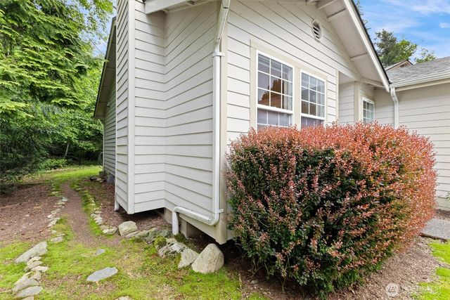 3805 Gablecrest Court, Bellingham, WA 98226