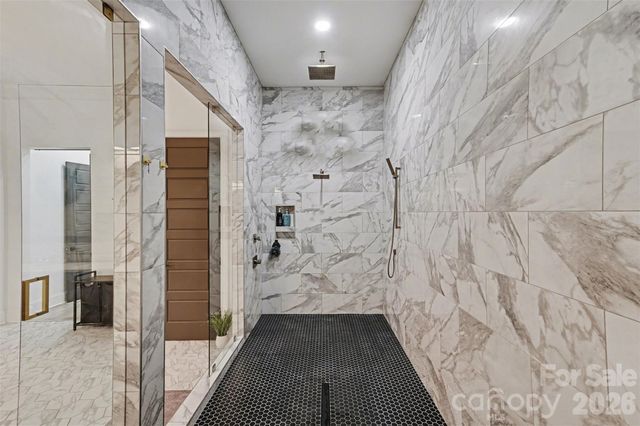 117 Hunts Landing Drive, Mooresville, NC 28117