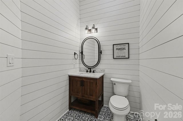 117 Hunts Landing Drive, Mooresville, NC 28117