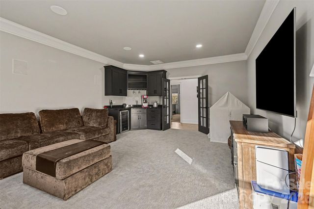 117 Hunts Landing Drive, Mooresville, NC 28117