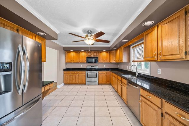 131 Windmill Trail, Ogden, NY 14624