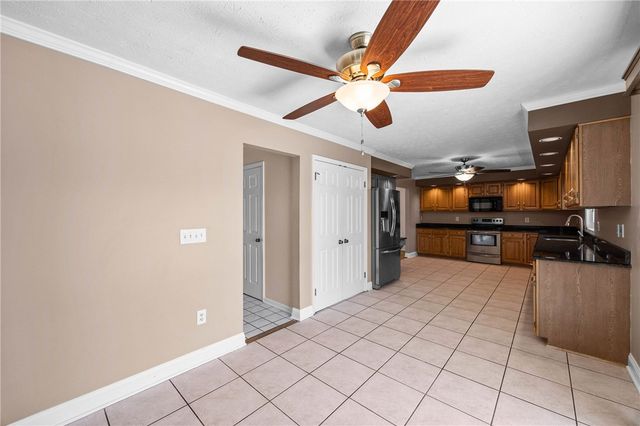 131 Windmill Trail, Ogden, NY 14624