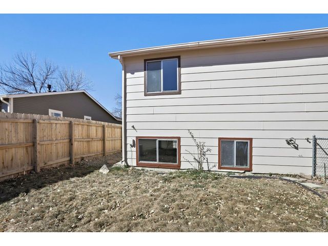 2024 Lincoln St, Longmont, CO 80501