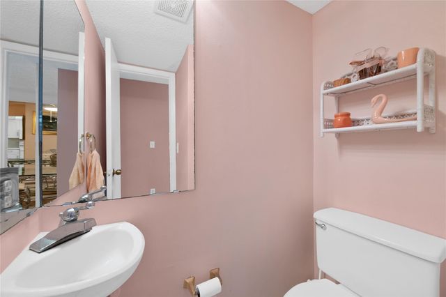 3909 N Ocean Boulevard 409, Fort Lauderdale, FL 33308