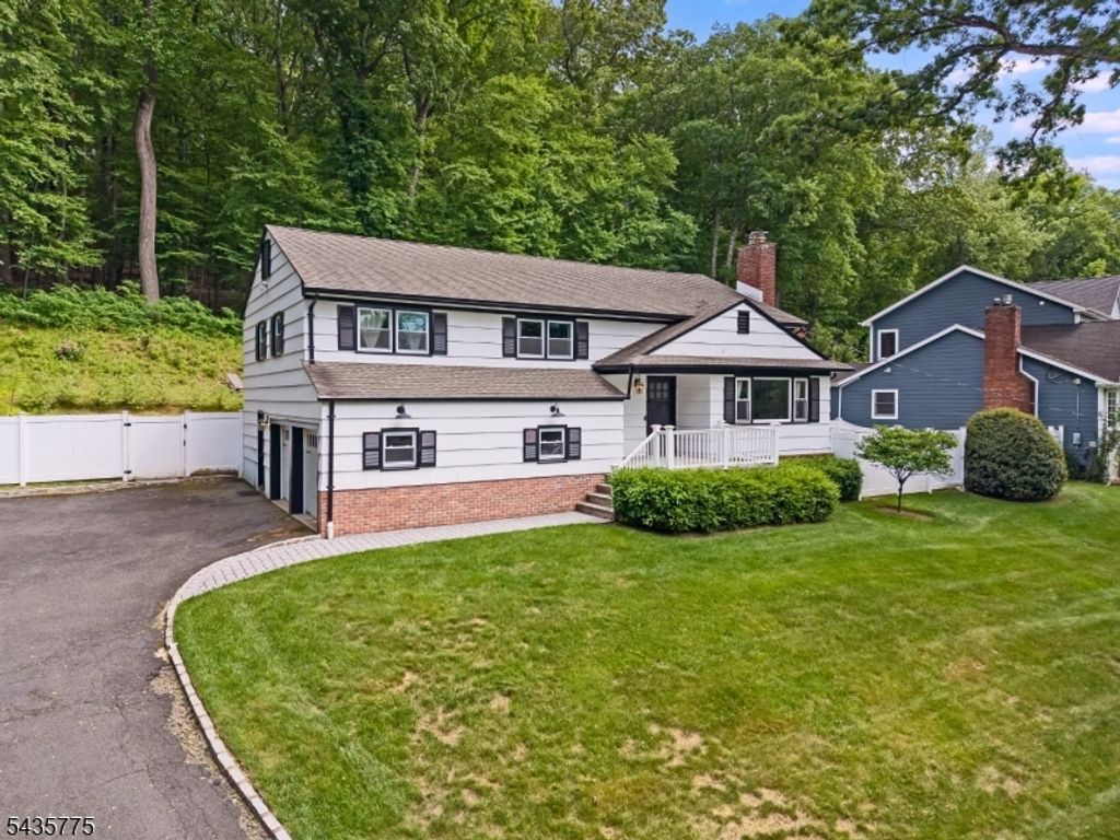 45 Molly Stark Dr, Morris Twp., NJ 07960 — photo 2