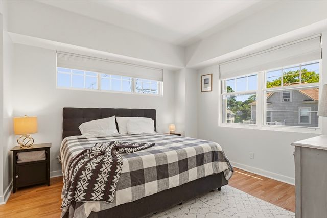 550 Pleasant St 211, Winthrop, MA 02152